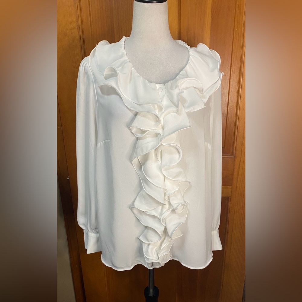NWT Elegant White Ruffle Blouse - Picture 3 of 7